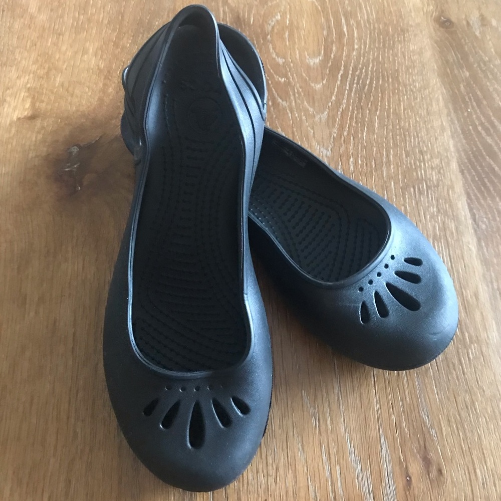 Crocs Women’s Black Slingback Sandals